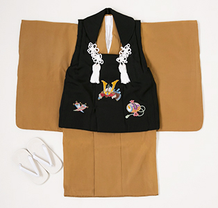 三つ身被布セット　被布：刺繍兜　宝尽くし